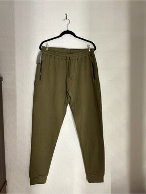 flag nor fail Olive Green Joggers with Zipper Pockets